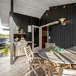 Eggertsine - 1-2km From The Sea By Interhome