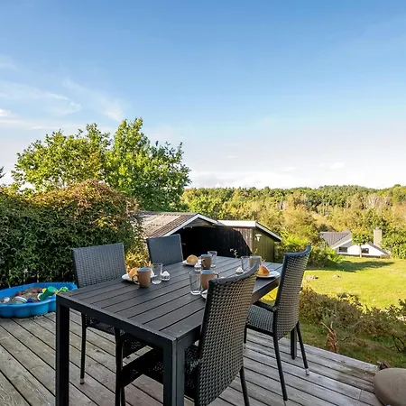 펜션 Eggertsine - 1-2km From The Sea By Interhome