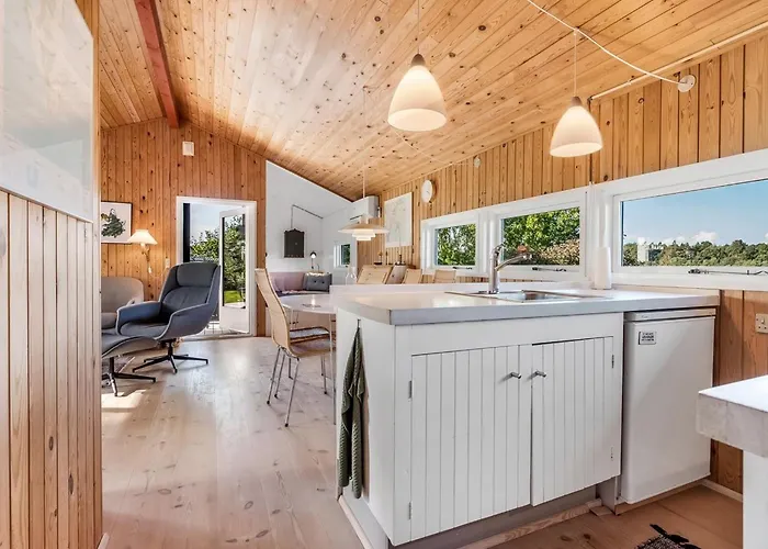 Eggertsine - 1-2km From The Sea By Interhome Hébergement de vacances *